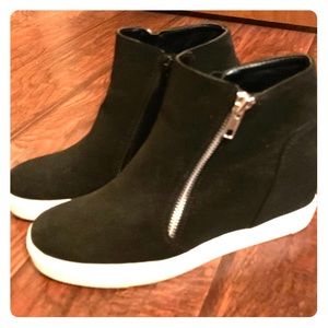 Black sneaker wedges